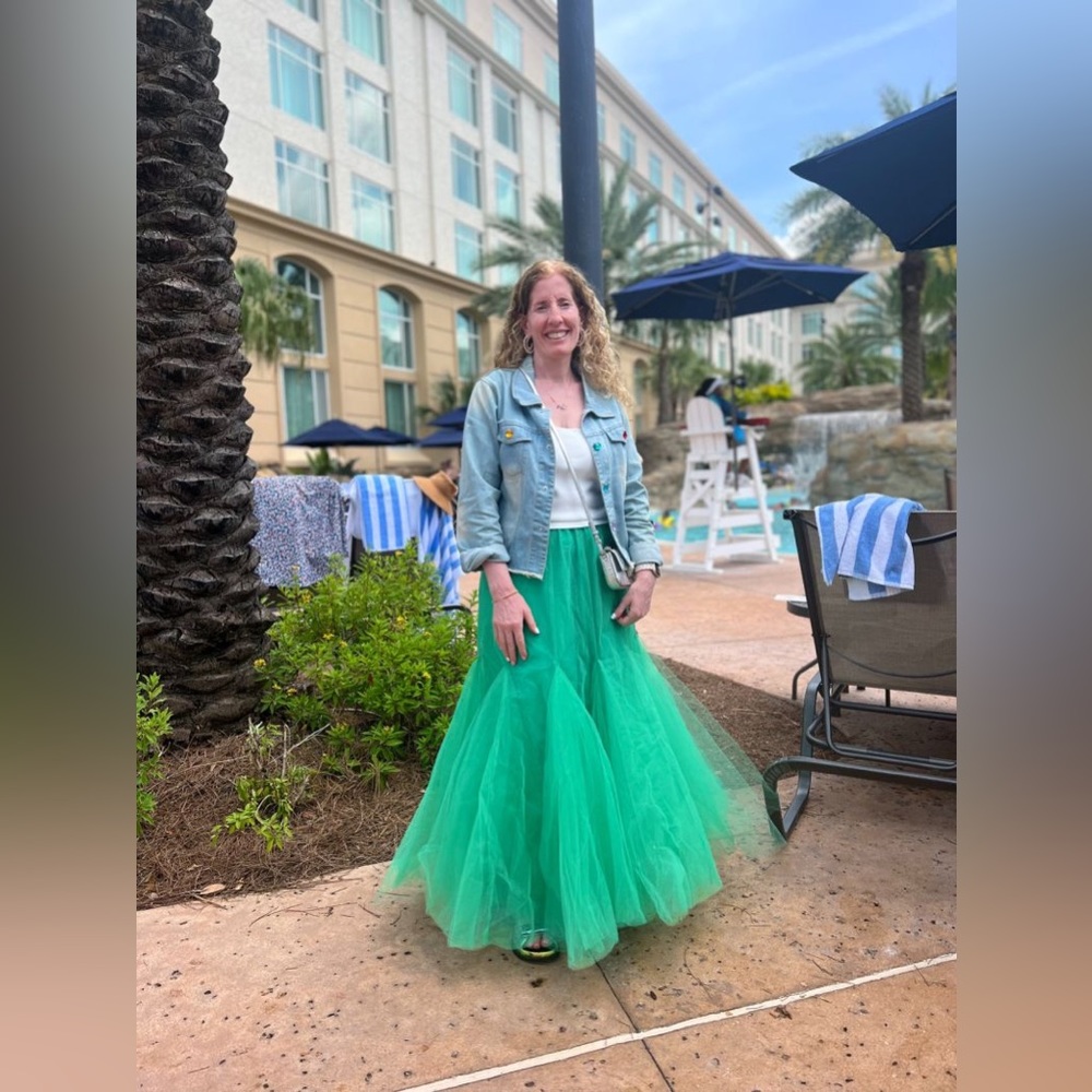 new Anthropologie Hutch Mermaid Tulle Skirt size XS mint green color